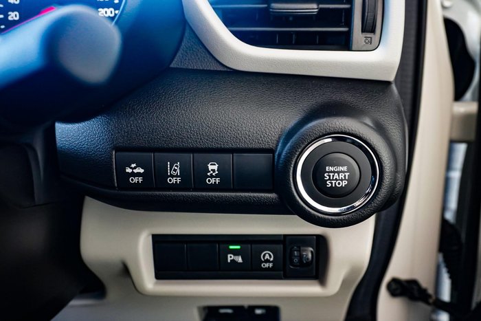 2025 Suzuki Swift Hybrid