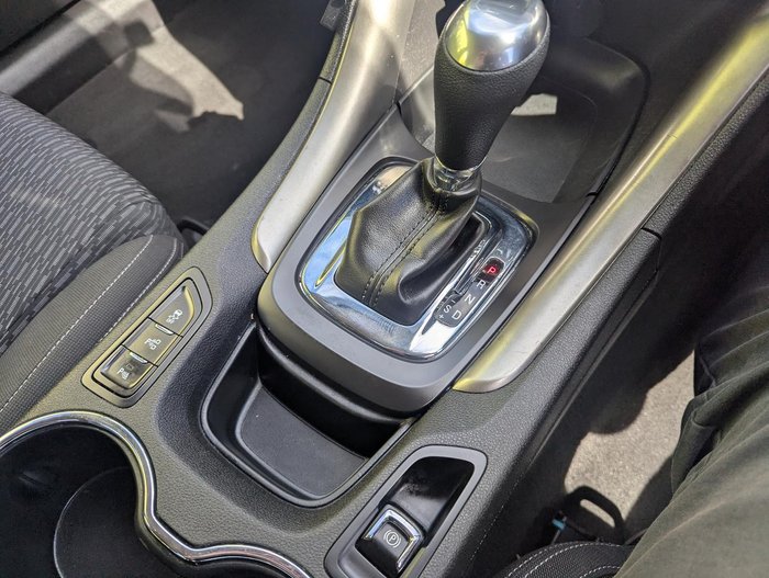 2015 Holden Commodore Evoke VF Series II MY16 Heron White