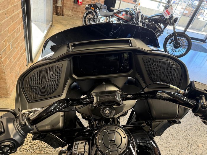 2025 Harley-Davidson Road Glide 117 (FLTRX) Touring Black