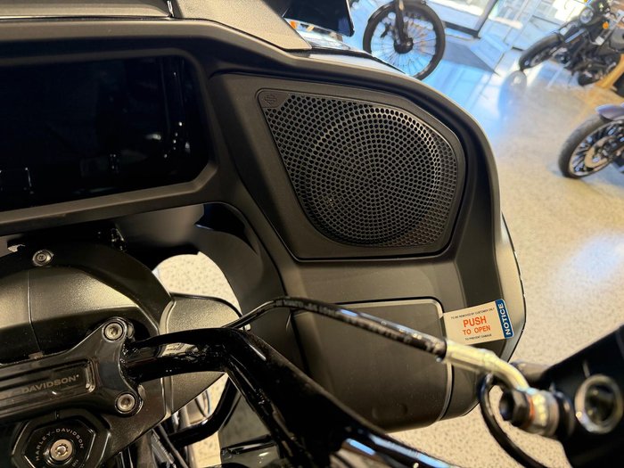 2025 Harley-Davidson Road Glide 117 (FLTRX) Touring Black