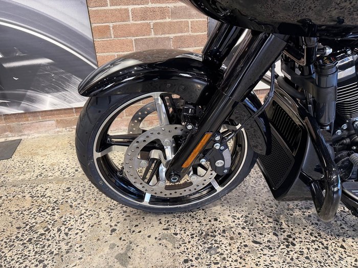 2025 Harley-Davidson Road Glide 117 (FLTRX) Touring Black