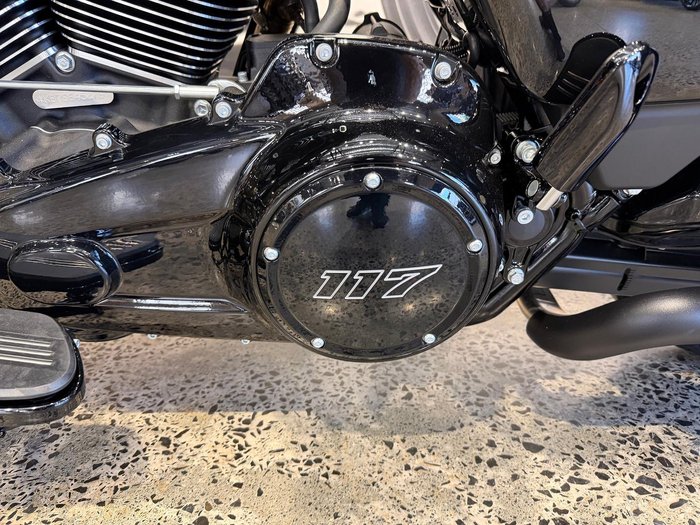 2025 Harley-Davidson Street Glide 117 (FLHX) Touring Black