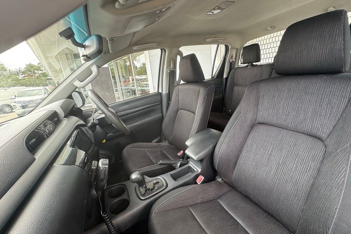 2018 Toyota Hilux SR