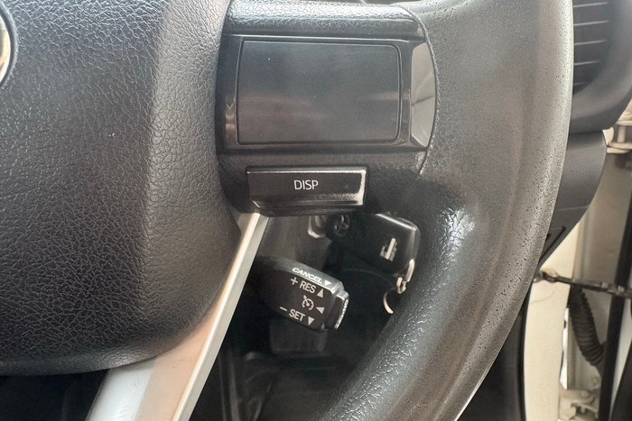 2018 Toyota Hilux SR