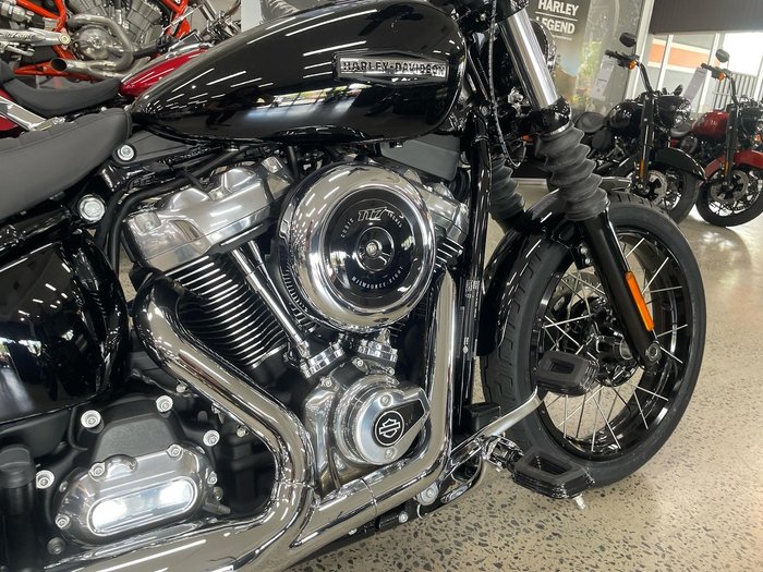 2025 Harley-Davidson Street Bob 117 (FXBB) Softail Black