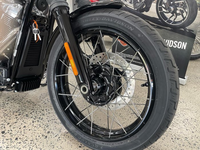 2025 Harley-Davidson Street Bob 117 (FXBB) Softail Black