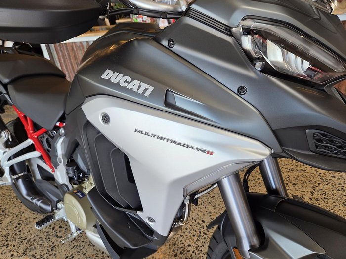 2023 Ducati Multistrada V4S