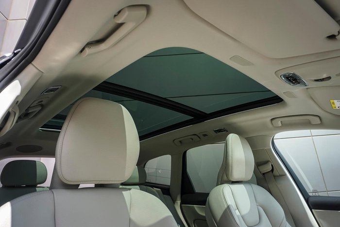 2021 Volvo XC60 T5 Momentum