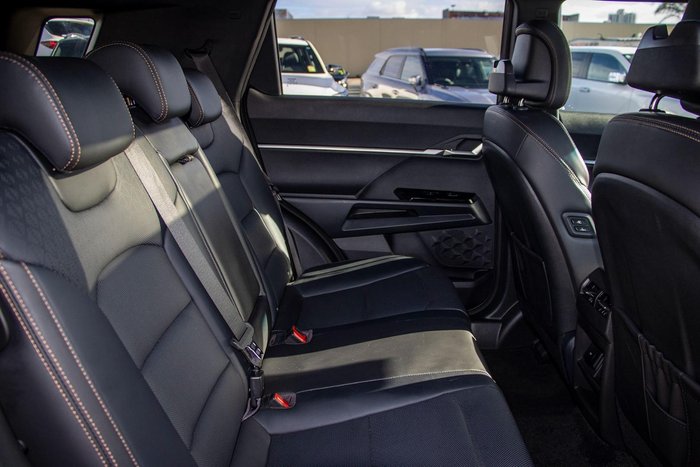 2025 KGM Torres Ultimate