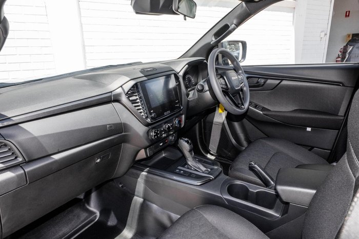 2025 Isuzu D-MAX X-RIDER