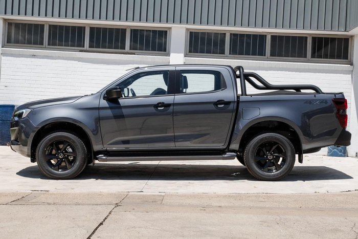 2025 Isuzu D-MAX X-RIDER