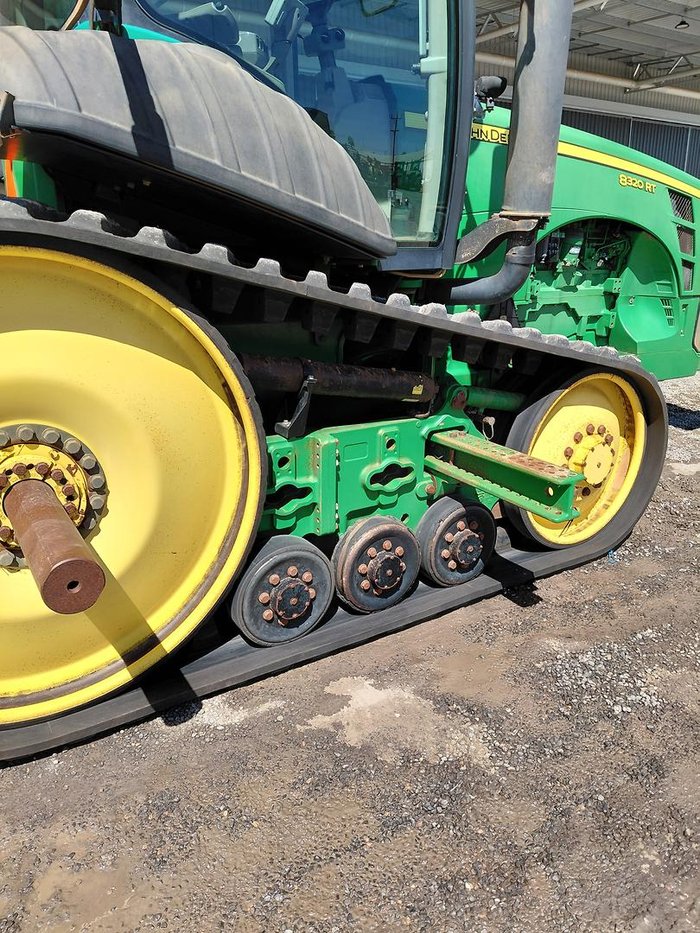 2010 John Deere 8320Rt Green