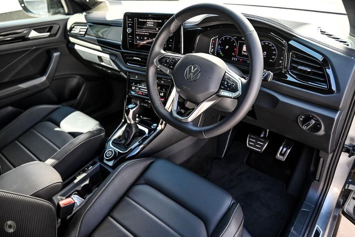 2025 Volkswagen T-Roc 140TSI R-Line