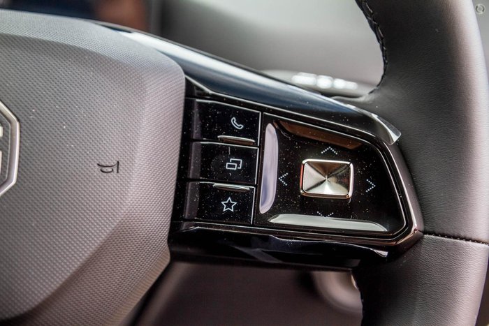 2024 MG MG4 Excite 51