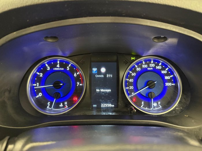 2020 Toyota Hilux Workmate TGN121R 4x2 Glacier White