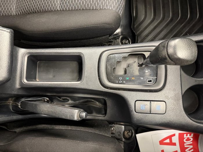 2020 Toyota Hilux Workmate TGN121R 4x2 Glacier White