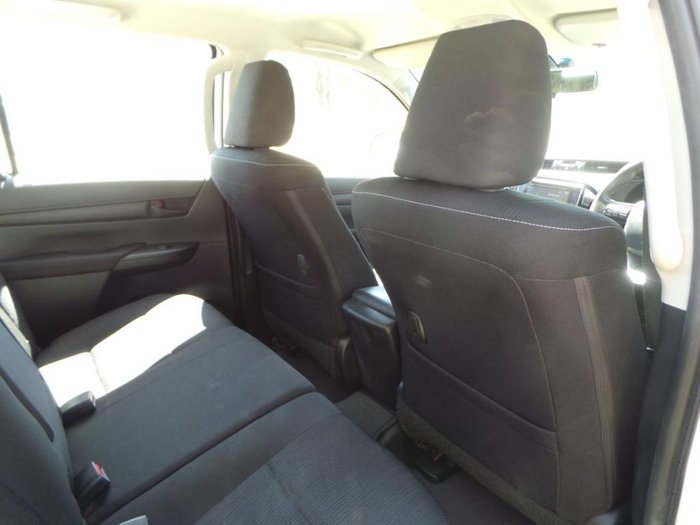 2020 Toyota Hilux SR