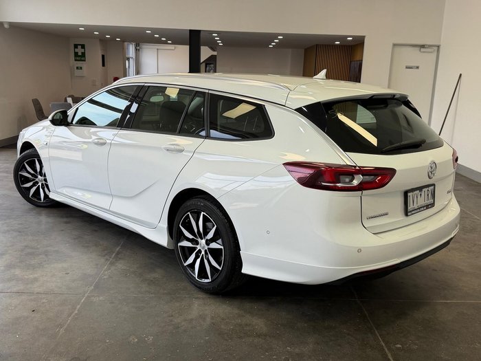 2018 Holden Commodore RS