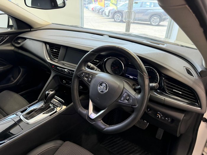 2018 Holden Commodore RS