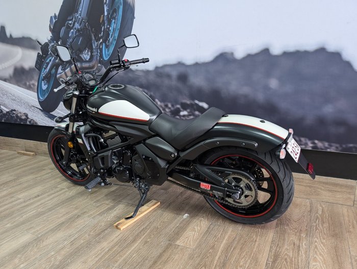 2017 Kawasaki VULCAN S (EN650 LAMS) Black