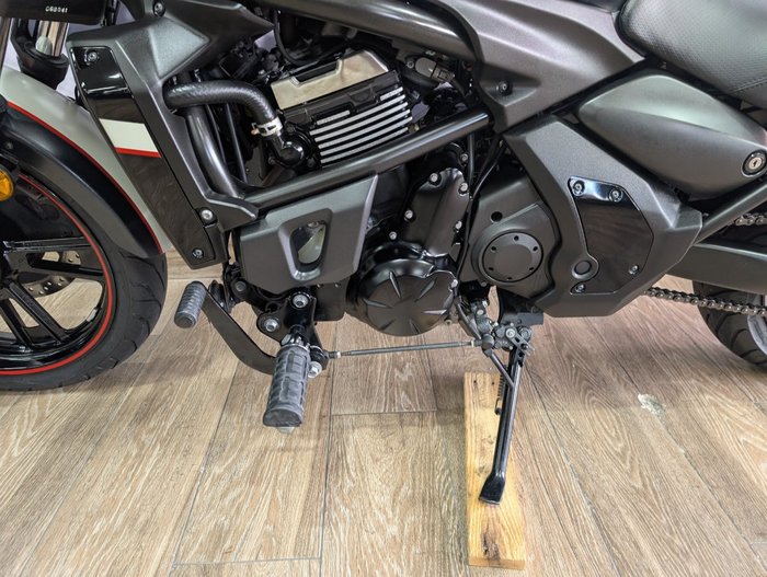 2017 Kawasaki VULCAN S (EN650 LAMS) Black