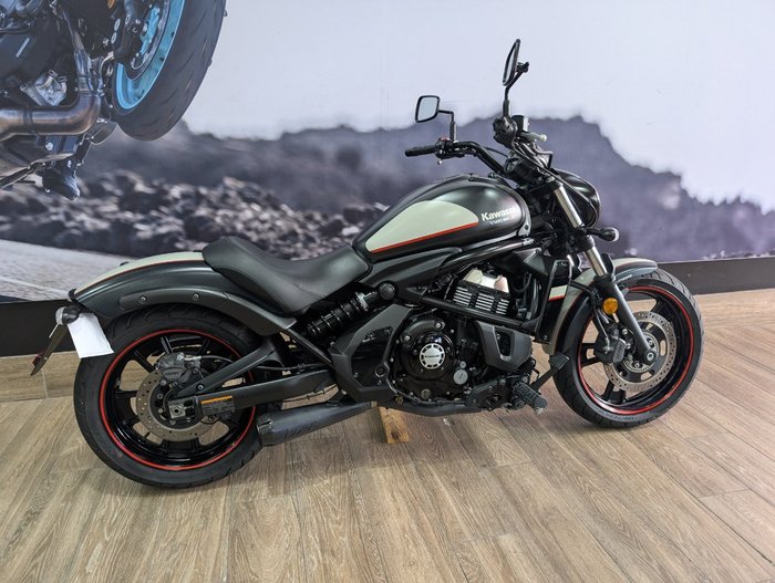 2017 Kawasaki VULCAN S (EN650 LAMS) Black