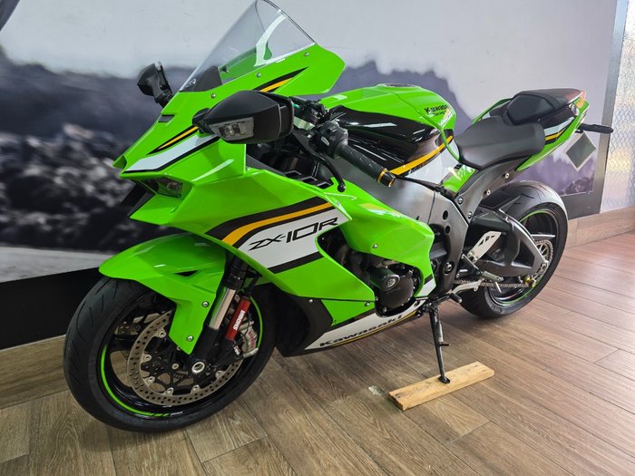 2025 Kawasaki 2025 Kawasaki 1000CC NINJA ZX-10R SPORTS GREEN