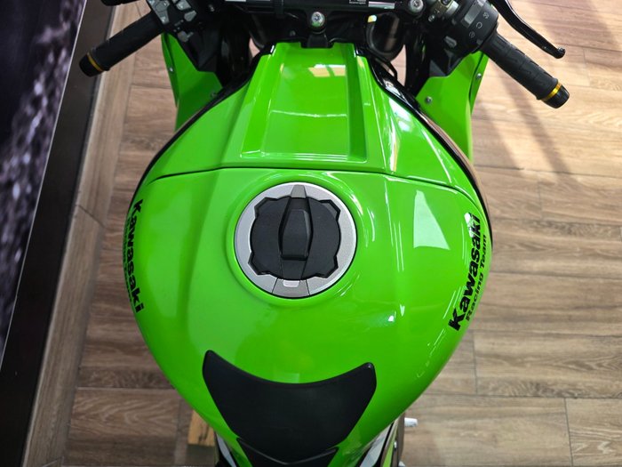 2025 Kawasaki 2025 Kawasaki 1000CC NINJA ZX-10R SPORTS GREEN