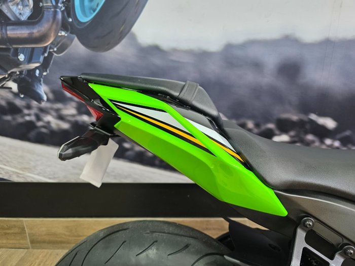 2025 Kawasaki 2025 Kawasaki 1000CC NINJA ZX-10R SPORTS GREEN