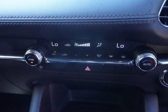 2024 Mazda 3 G20 Touring