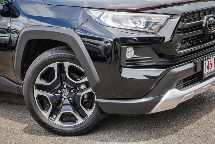 2019 Toyota RAV4 Edge