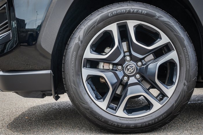 2019 Toyota RAV4 Edge