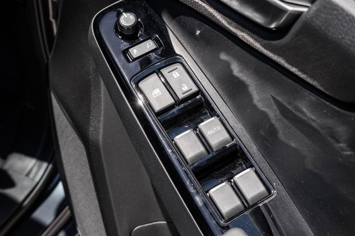 2025 Isuzu D-MAX X-TERRAIN