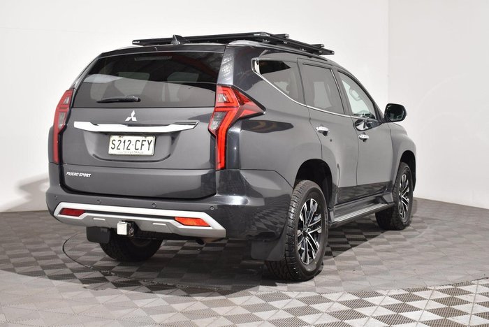 2020 Mitsubishi Pajero Sport GLS