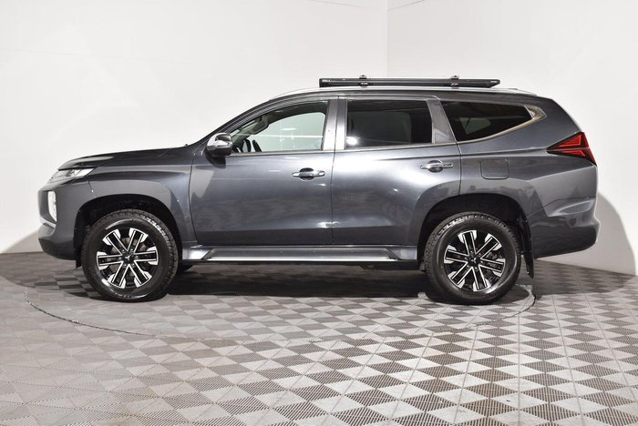 2020 Mitsubishi Pajero Sport GLS