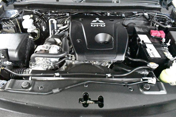 2020 Mitsubishi Pajero Sport GLS