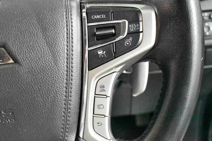 2020 Mitsubishi Pajero Sport GLS