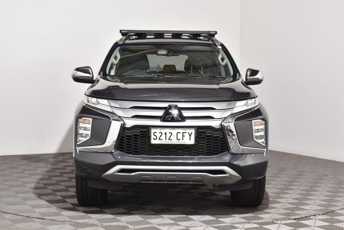 2020 Mitsubishi Pajero Sport GLS