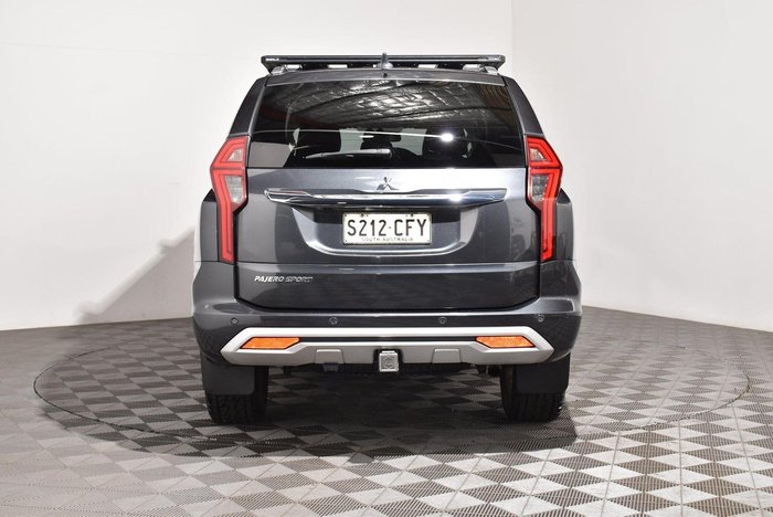 2020 Mitsubishi Pajero Sport GLS