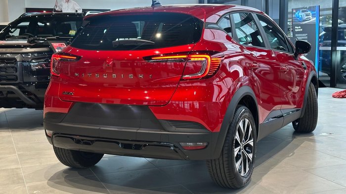 2025 Mitsubishi ASX LS