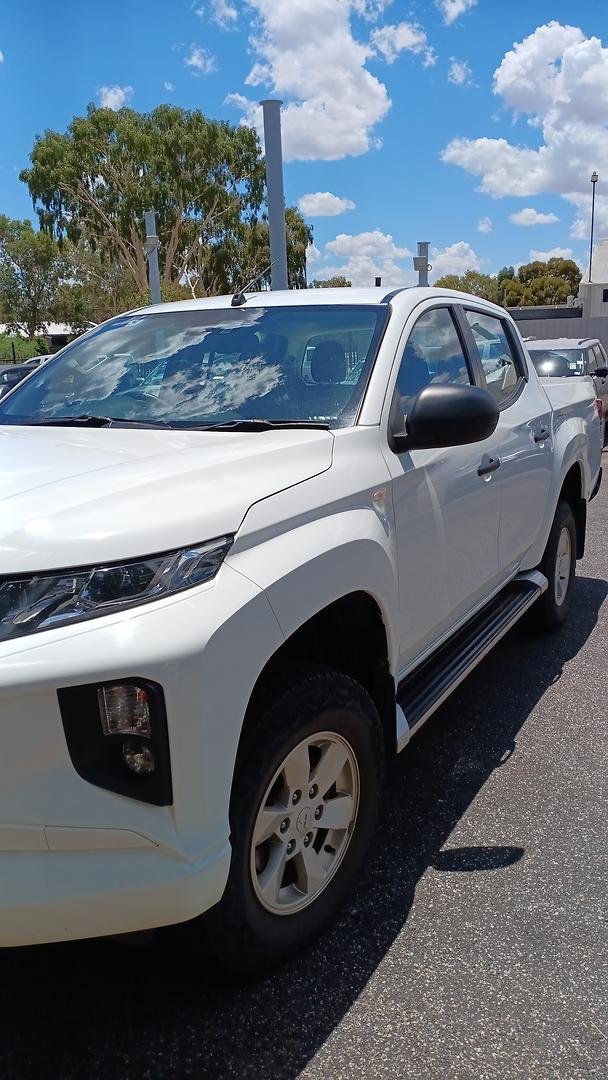 2010 Mitsubishi Triton GLX MN MY10 4x2 White