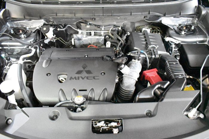 2024 Mitsubishi ASX ES