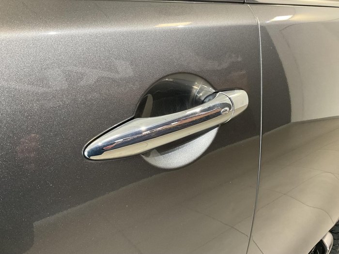 2022 Nissan Patrol Ti-L