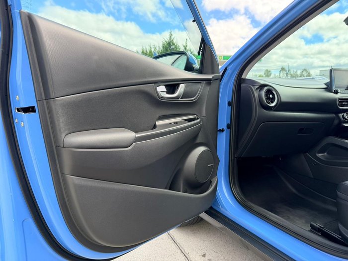 2022 Hyundai Kona Elite