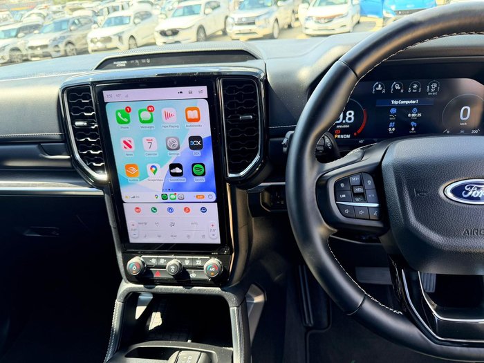 2024 Ford Everest Platinum