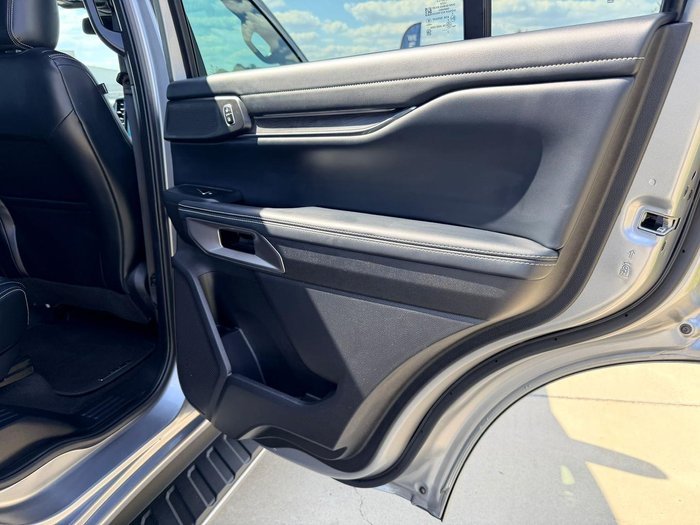 2024 Ford Everest Platinum