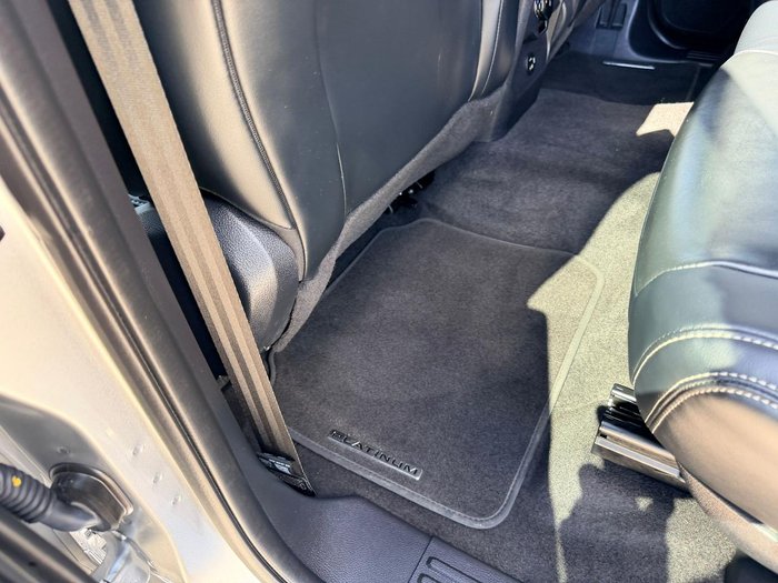 2024 Ford Everest Platinum