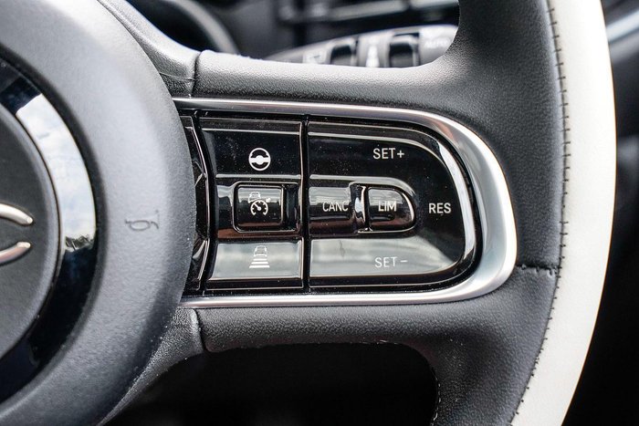 2023 Fiat 500e La Prima