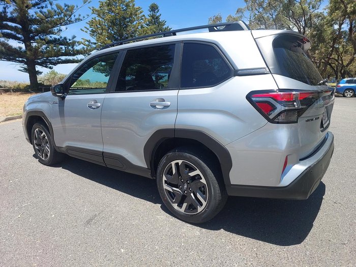 2025 Subaru Forester Hybrid