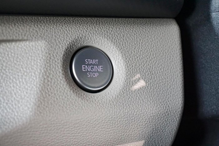 2025 Volkswagen Multivan TDI360 Life